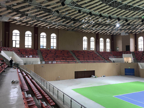 广东工商理工学院体育馆看台系统