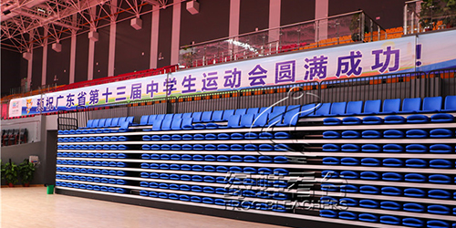 伸缩看台：环保设计与可持续性的探索